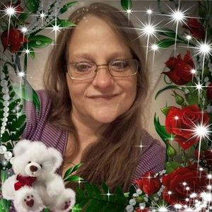 Meet your Posher, Connie